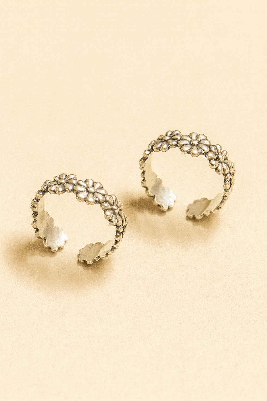 Vintage Bloom Toe Rings – 925 Sterling Silver (Adjustable Pair)