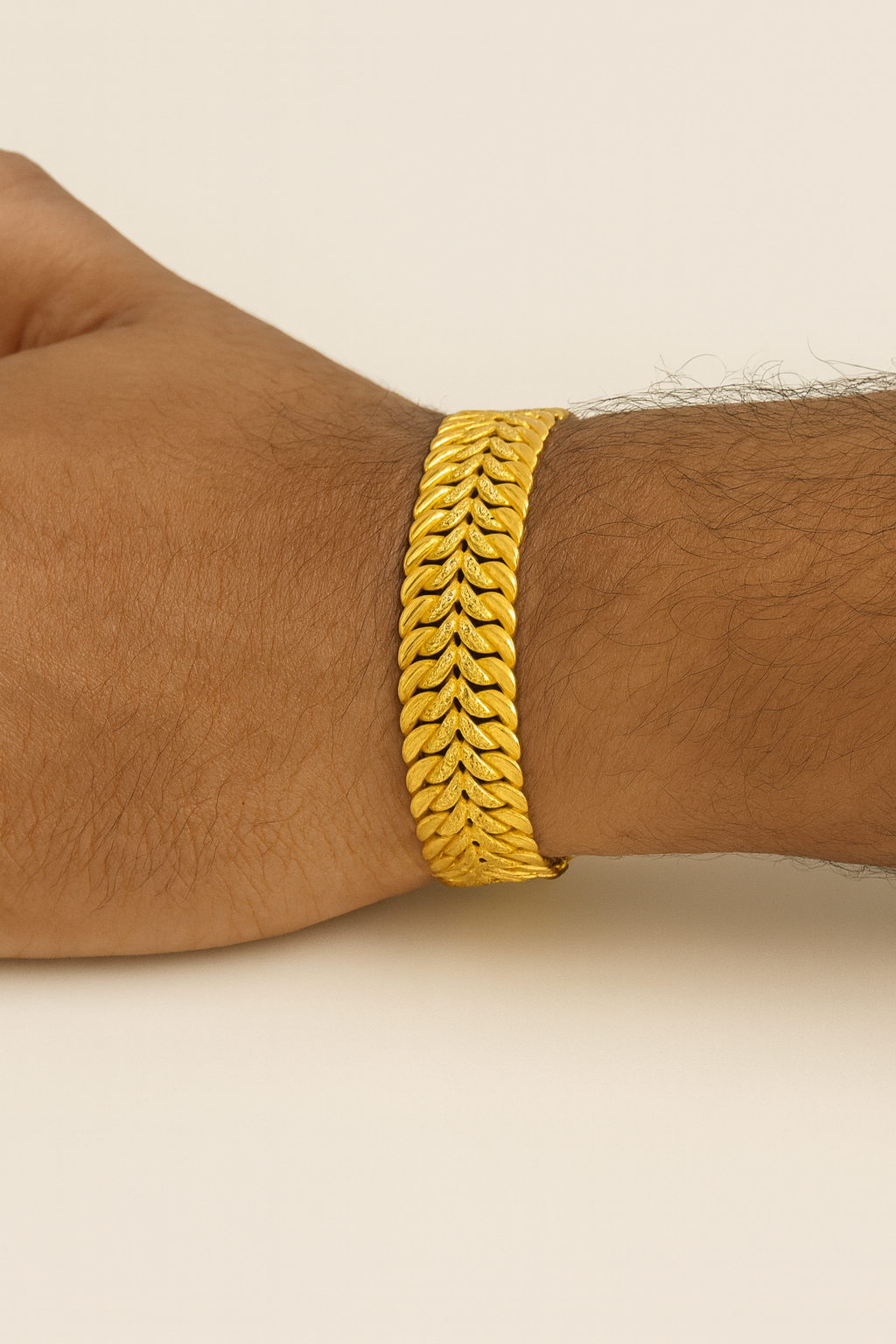 Men’s Flat Curb Bracelet – 18K Gold, BIS Hallmarked (14.336g)